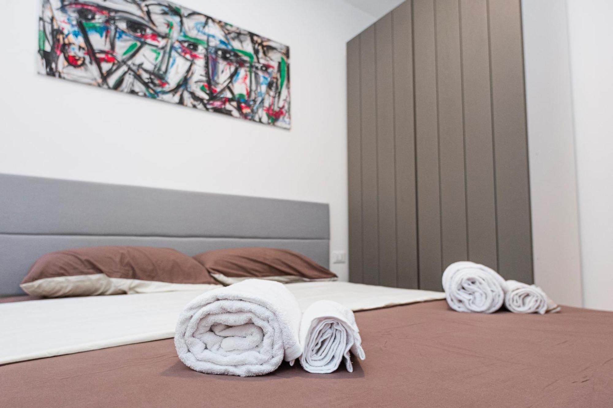 Le Finestre Boutique Apartments Trieste Luaran gambar