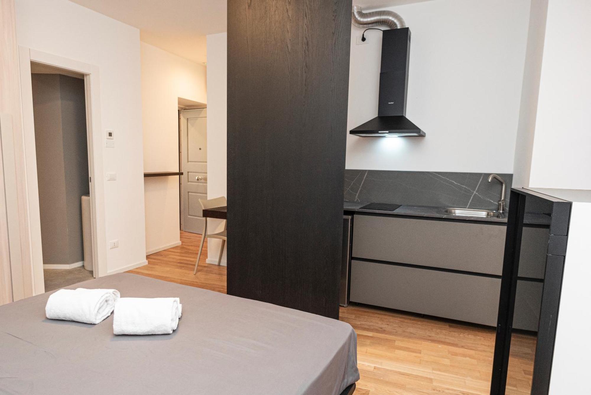 Le Finestre Boutique Apartments Trieste Luaran gambar