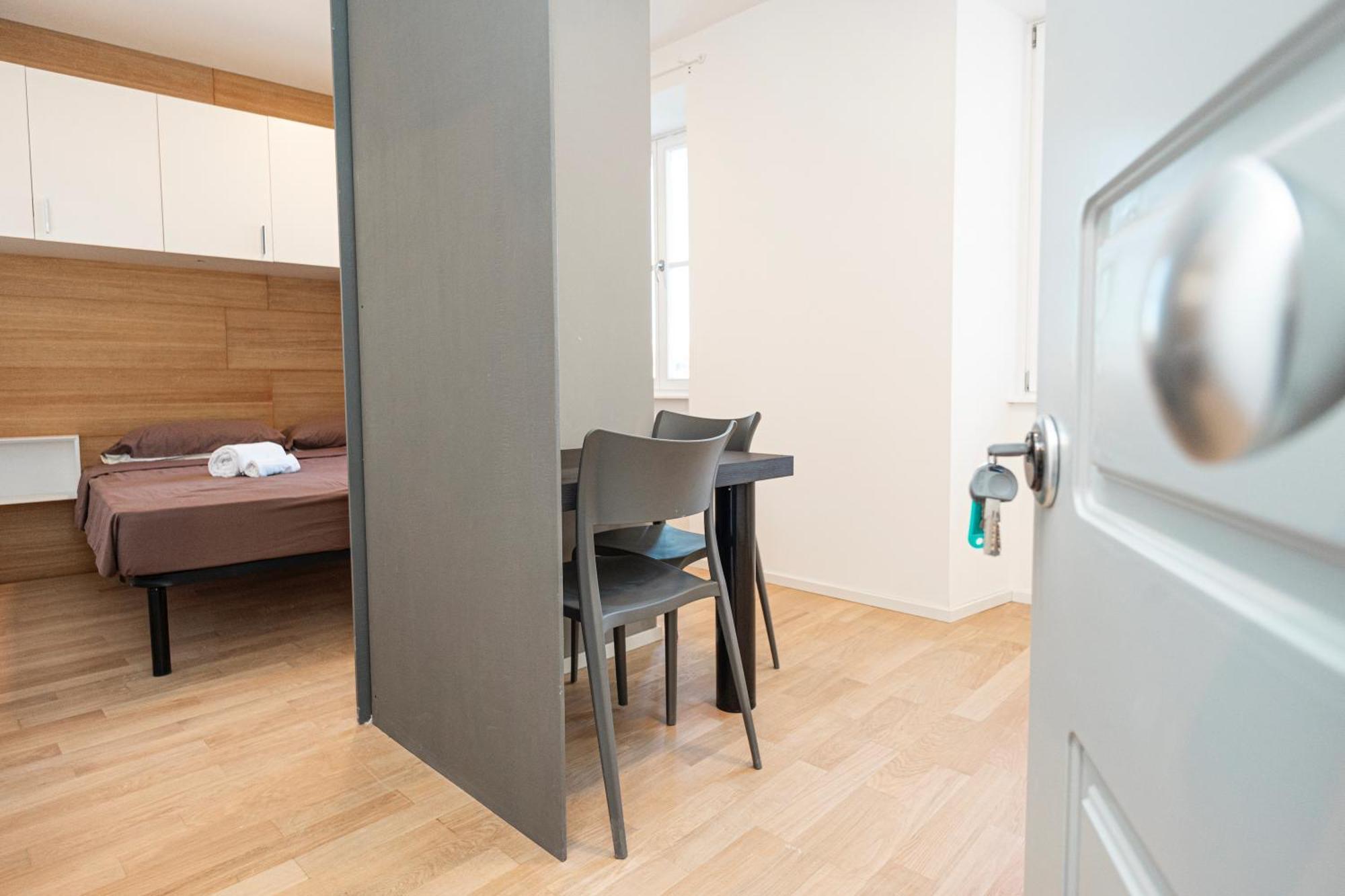 Le Finestre Boutique Apartments Trieste Luaran gambar