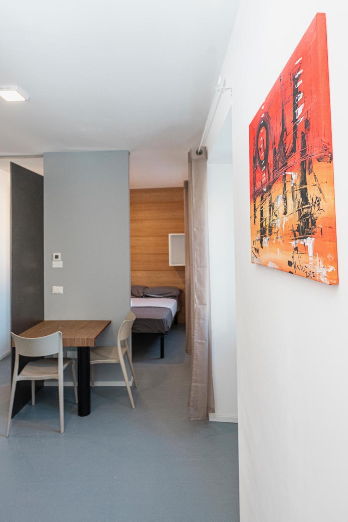 Le Finestre Boutique Apartments Trieste Luaran gambar